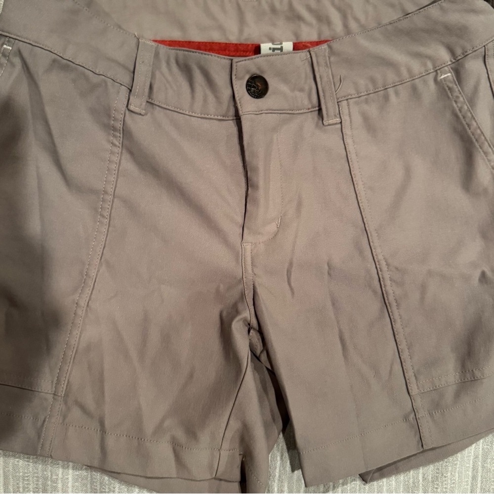 Stio Women's Tan  Shorts with Front Seam